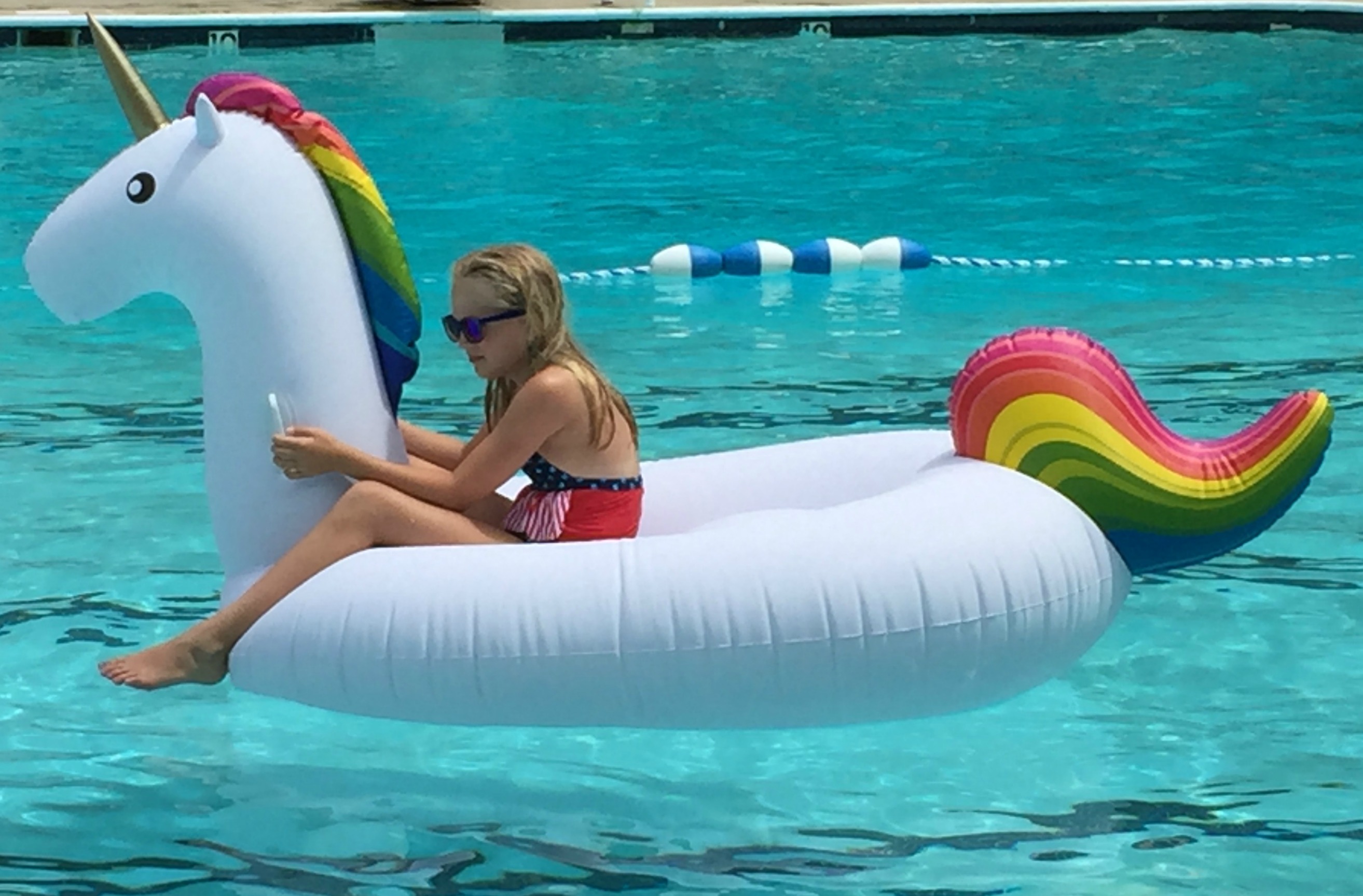 Floaty Unicorn Inflatable