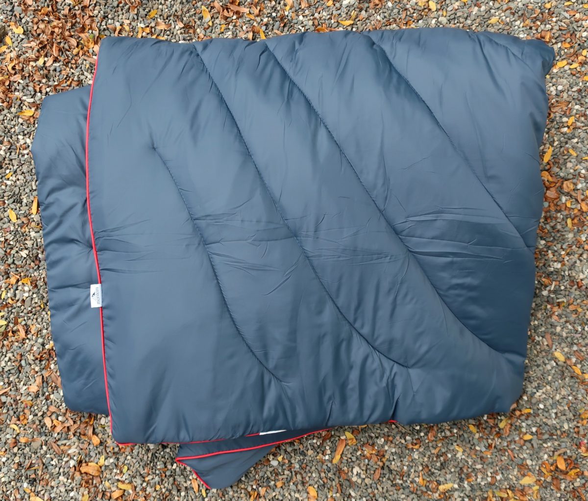 Montem Sneaky Snuggler Camping Blanket